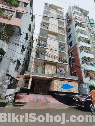 Big flat in mirpur 2